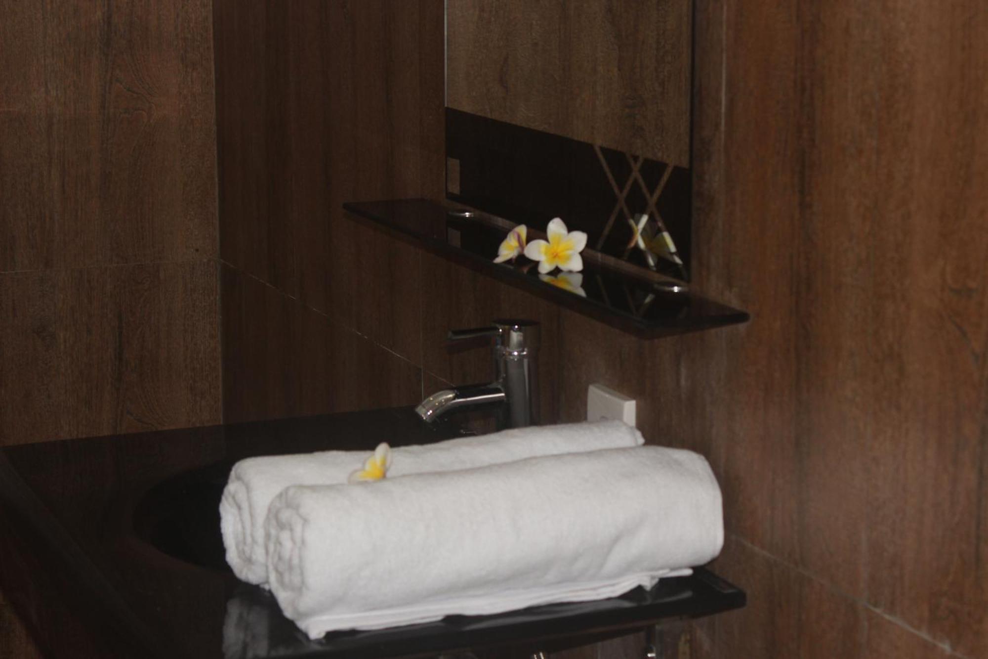 Silvy Guesthouse Canggu Exteriér fotografie
